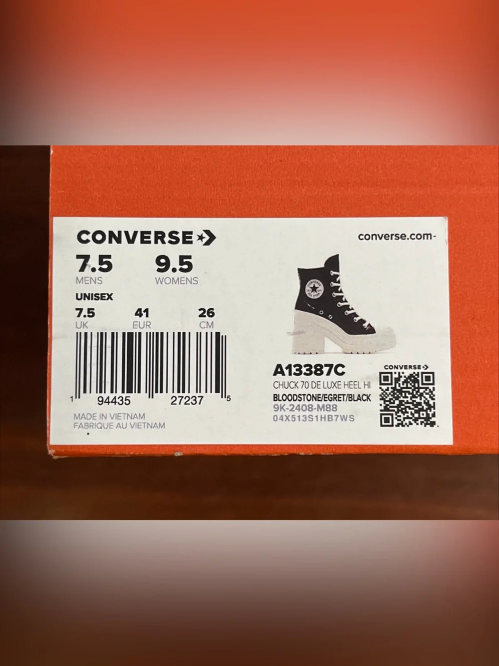 Womens 9.5 Converse Chuck 70 De Luxe Heel Crinkle Leather Boot HALF BOX A13387C